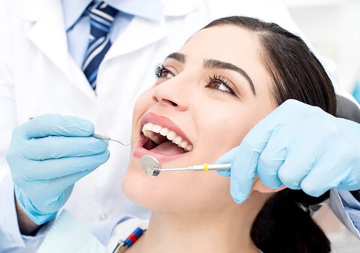 Porcelain Dental Veneers Treatment in Los Angeles Area